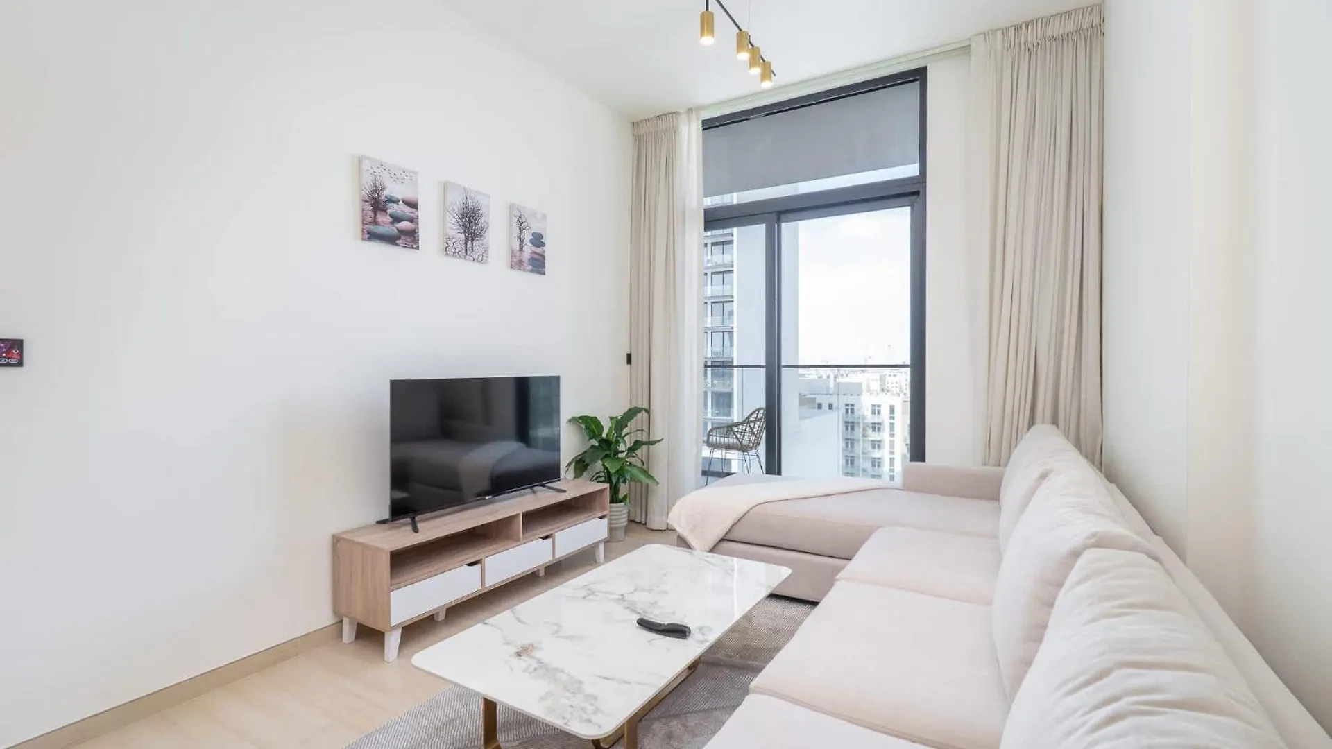 Apartment Peace And Tranquility In This 1 Bedroom In Jvc Dubai
