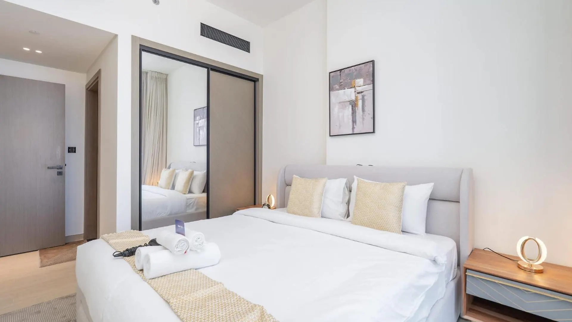 Peace And Tranquility In This 1 Bedroom In Jvc Dubai United Arab Emirates